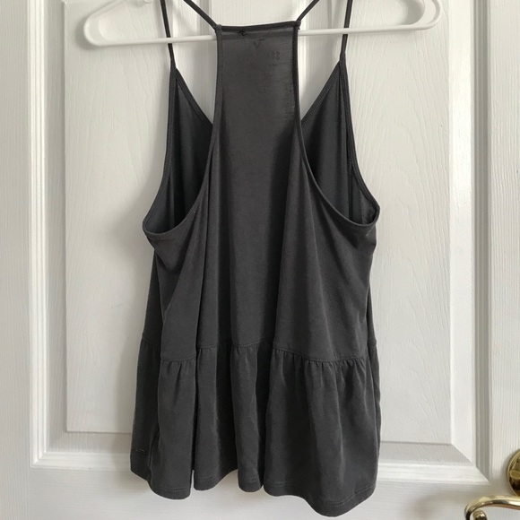 Gray flowy tank top - Picture 3 of 3